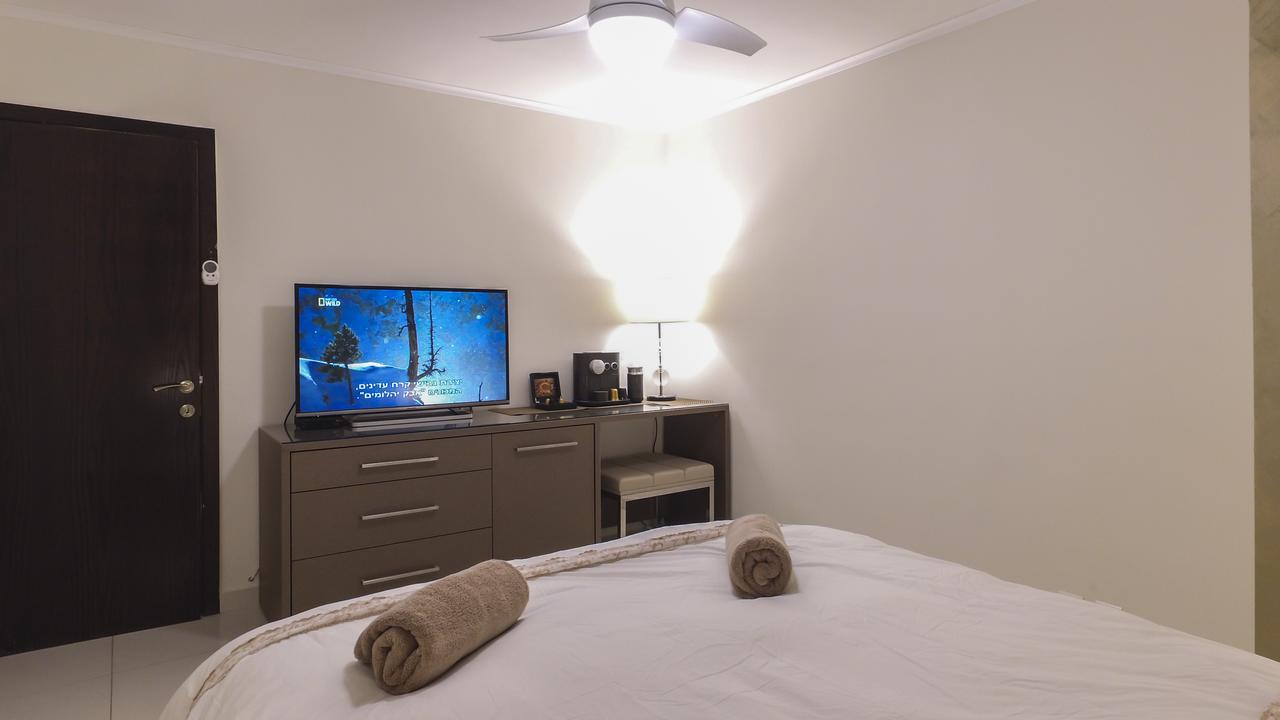 Luxury Suite By The Pool Eilat Exteriör bild