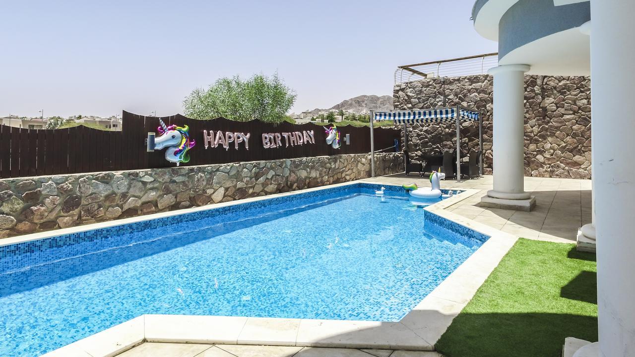 Luxury Suite By The Pool Eilat Exteriör bild