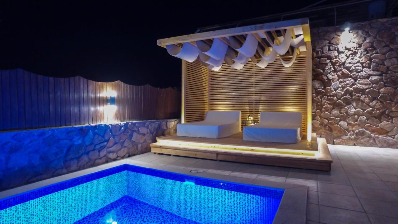 Luxury Suite By The Pool Eilat Exteriör bild